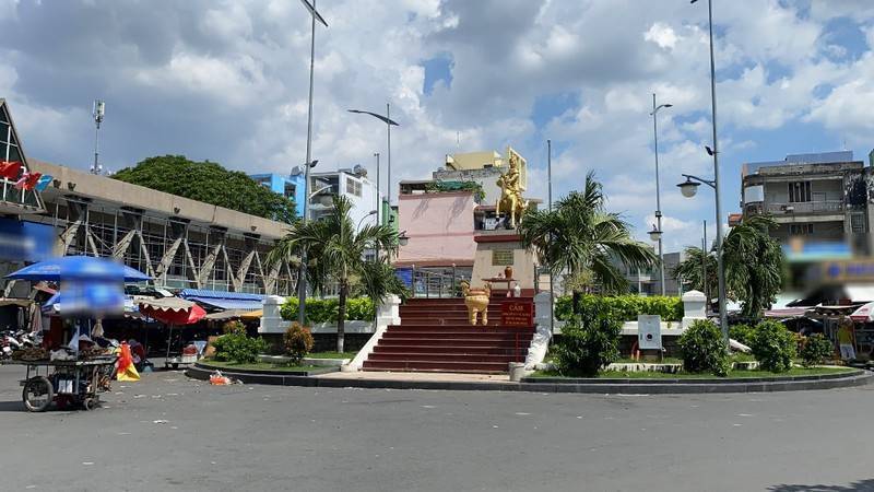 phố đi bộ đêm Kỳ Đài Quang Trung