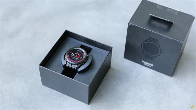 Trên tay Galaxy Watch 3 Titanium: Sang trọng và lịch lãm cho quý ông