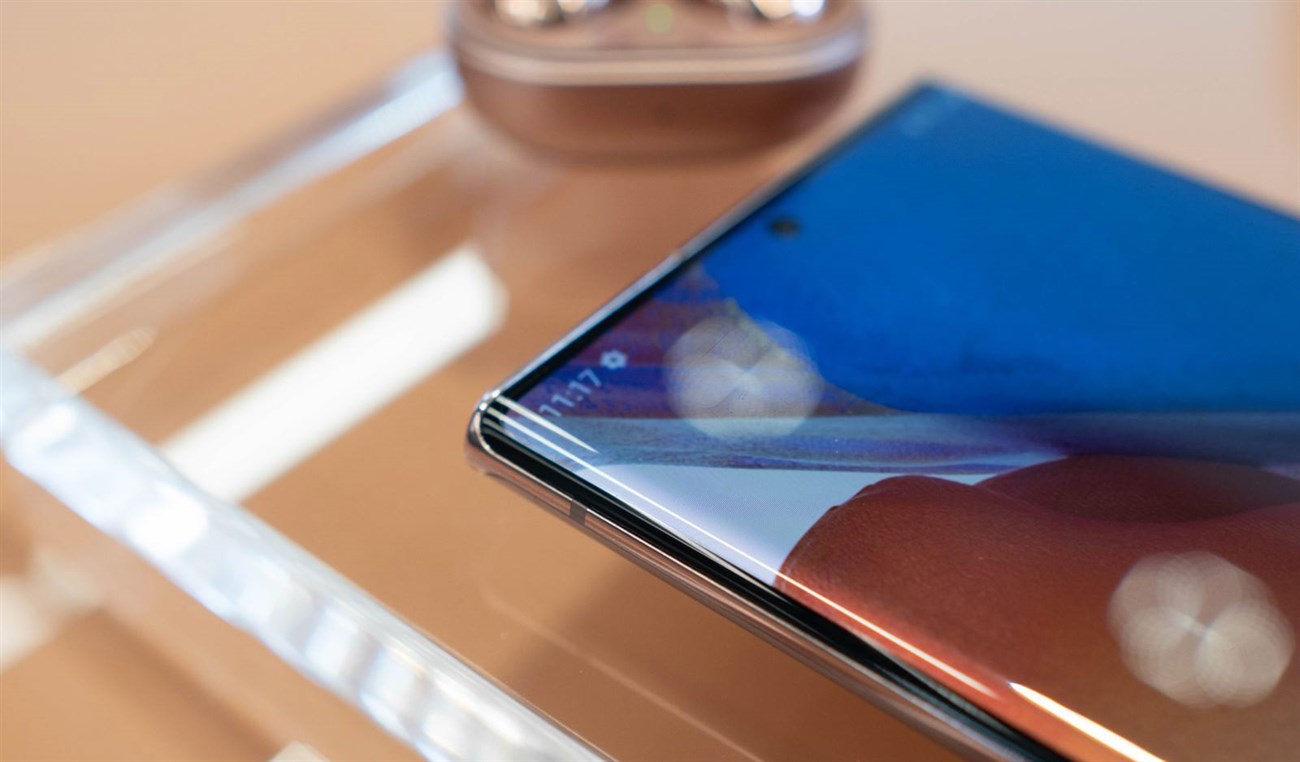 màn hình cạnh trên Galaxy Note 20