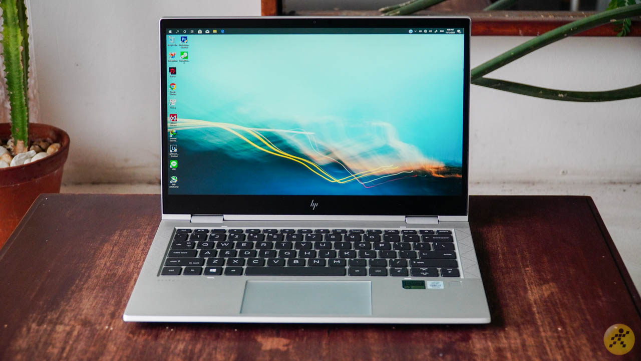 Màn hình của chiếc laptop được tích hợp nhiều công nghệ tiên tiến Màn hình của chiếc laptop được tích hợp nhiều công nghệ tiên tiến