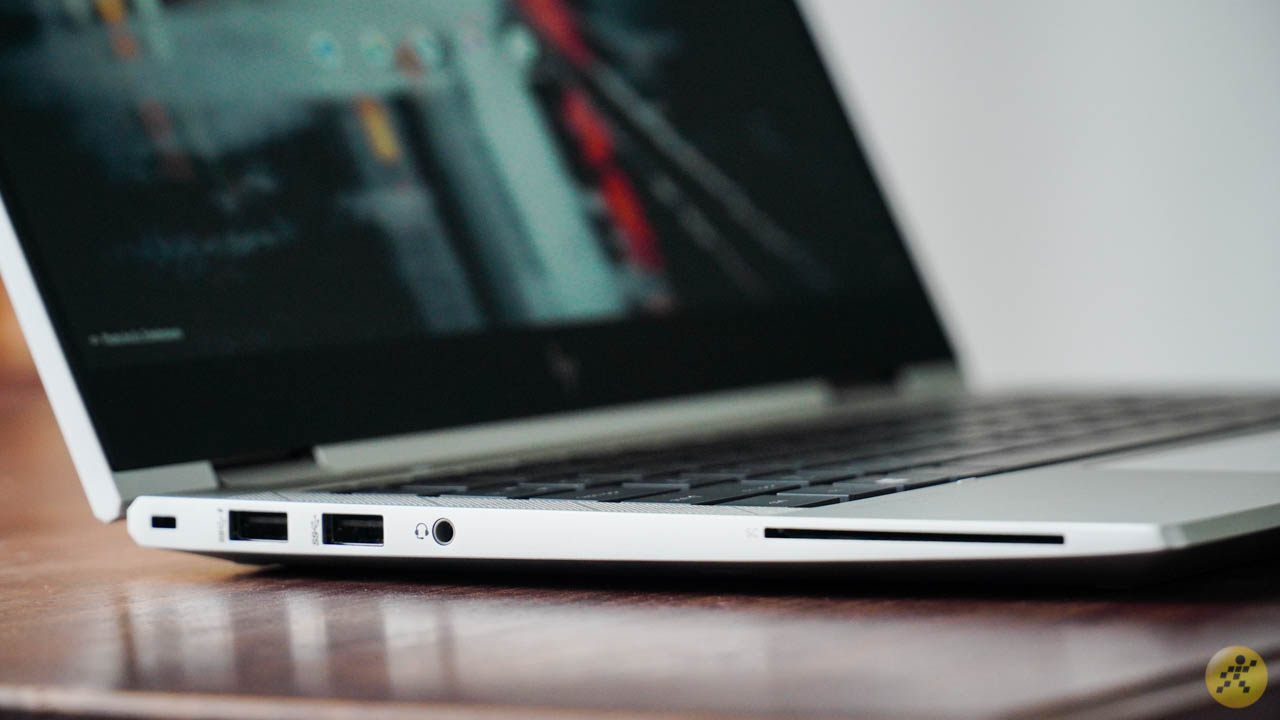 Cạnh trái của HP EliteBook X360 830 G7 Cạnh trái của HP EliteBook X360 830 G7