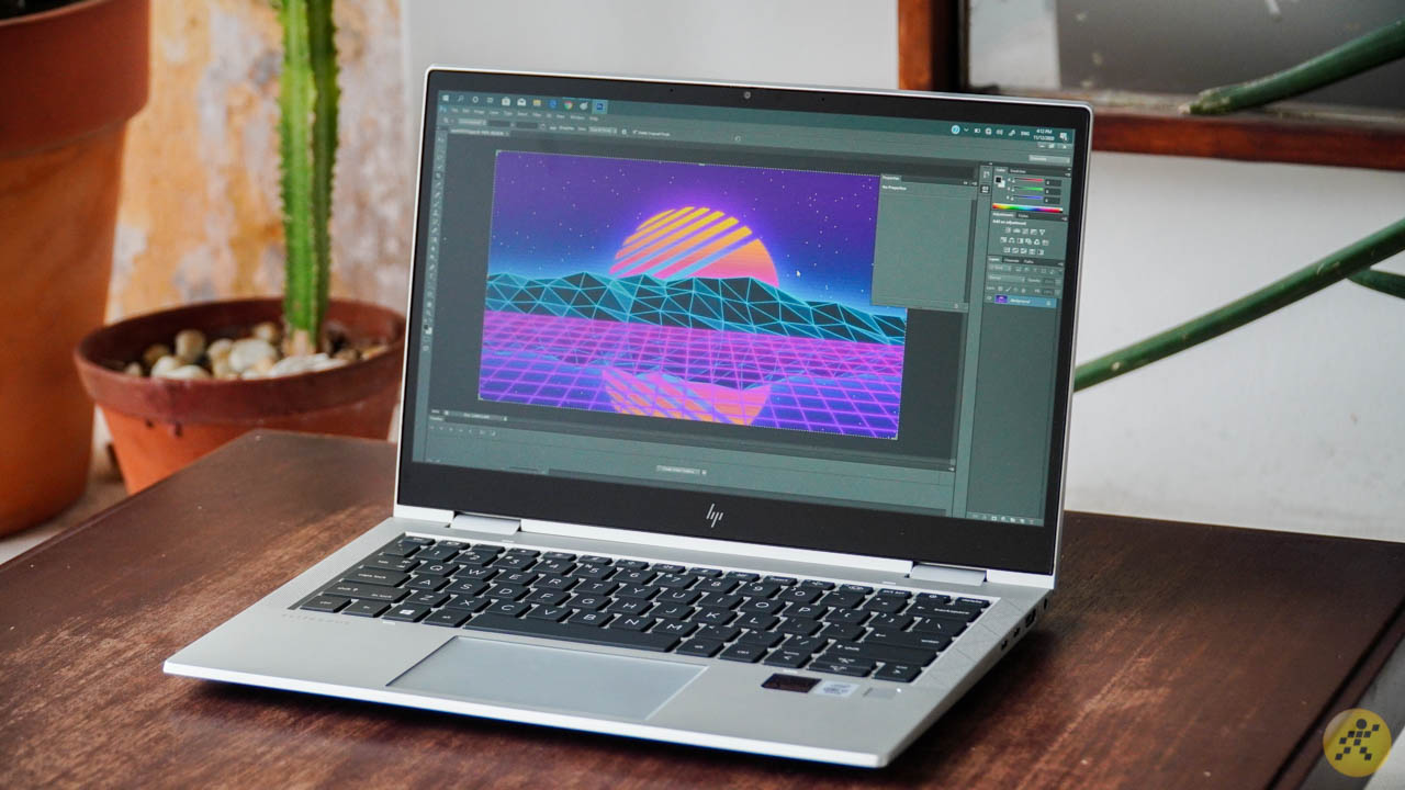 Chiếc laptop là công cụ đắc lực để mình chỉnh sửa và làm đồ họa Chiếc laptop là công cụ đắc lực để mình chỉnh sửa và làm đồ họa