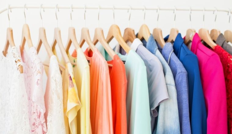 Những gam màu mà người châu Á nên hạn chế diện kẻo bị dìm không thương tiếc