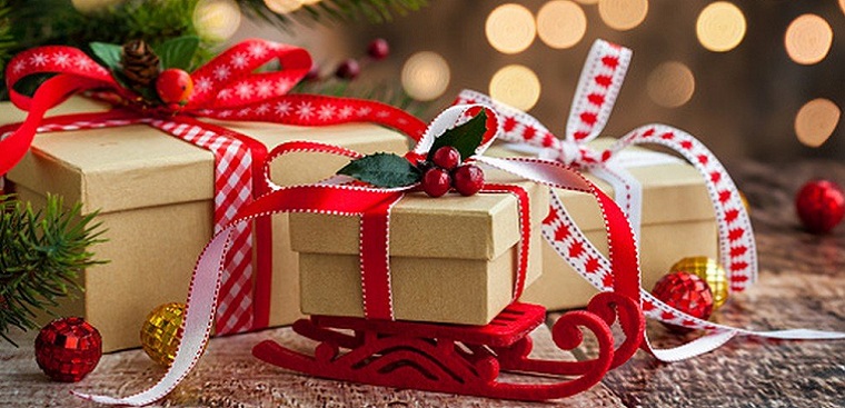 Top quà tặng Noel ấm áp, độc đáo cho người yêu và gia đình thân thương