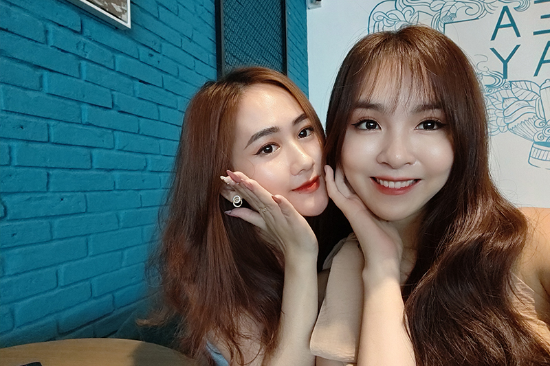 OPPO Reno 4