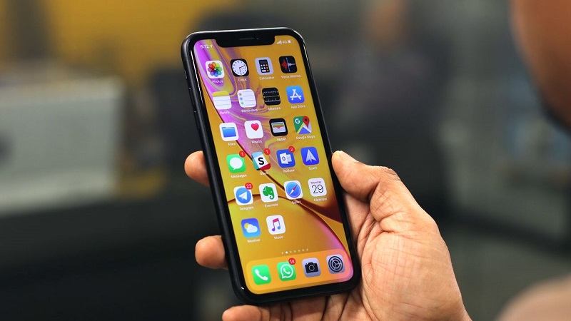 iPhone XR