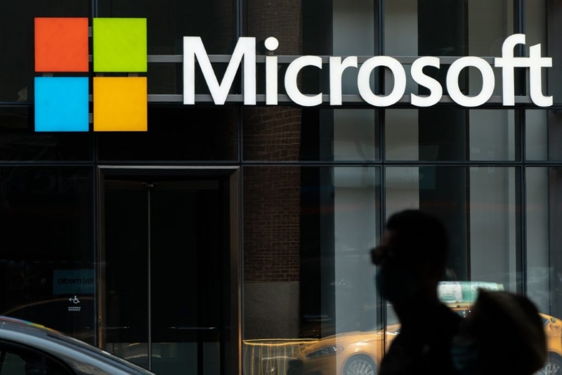 Bắt kịp xu hướng của Apple, Microsoft tự thiết kế chip riêng cho máy chủ và Surface PCs Bắt kịp xu hướng của Apple, Microsoft tự thiết kế chip riêng cho máy chủ và Surface PCs