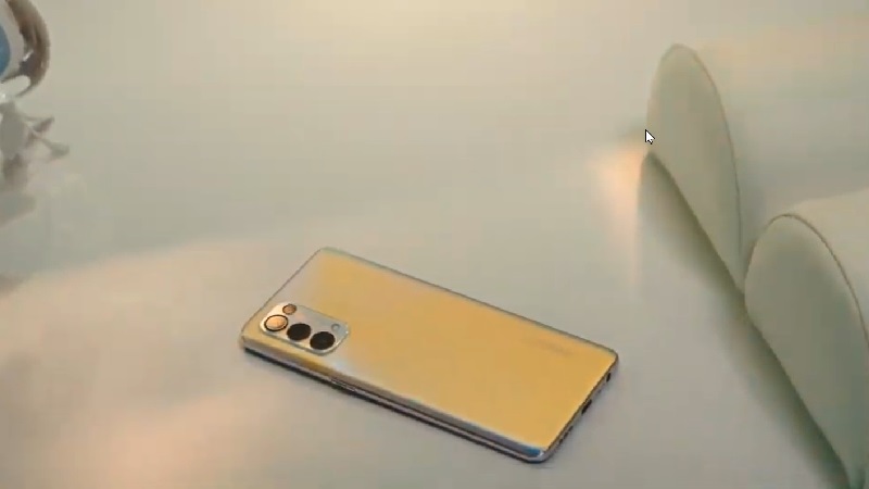OPPO Reno5 bất ngờ xuất hiện ở cuối MV mới của Sơn Tùng M-TP OPPO Reno5 bất ngờ xuất hiện ở cuối MV mới của Sơn Tùng M-TP