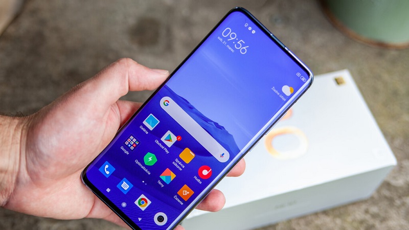 Không chỉ trang bị Snapdragon 888, Xiaomi Mi 11 Pro còn tuyệt vời hơn vì sẽ đi kèm với camera dưới màn hình và sạc nhanh 100 W