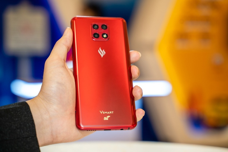 Người dùng hào hứng trải nghiệm Vsmart 5G