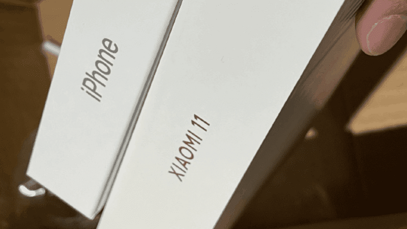 Hộp đóng gói của Xiaomi Mi 11 Hộp đóng gói của Xiaomi Mi 11