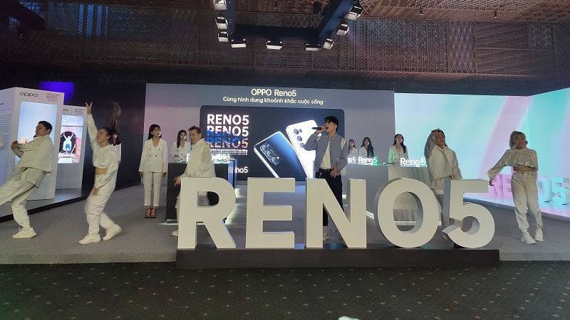 OPPO Reno5 chính thức ra mắt tại Việt Nam: Thiết kế bắt mắt, cấu hình cao, đặc biệt giá tốt và có nhiều khuyến mãi hấp dẫn OPPO Reno5 chính thức ra mắt tại Việt Nam: Thiết kế bắt mắt, cấu hình cao, đặc biệt giá tốt và có nhiều khuyến mãi hấp dẫn
