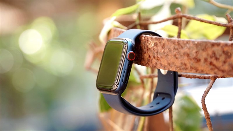 Apple Watch Series 6 vẫn giữ nguyên thiết kế đặc trưng cùng những bổ sung tính năng độc đáo.