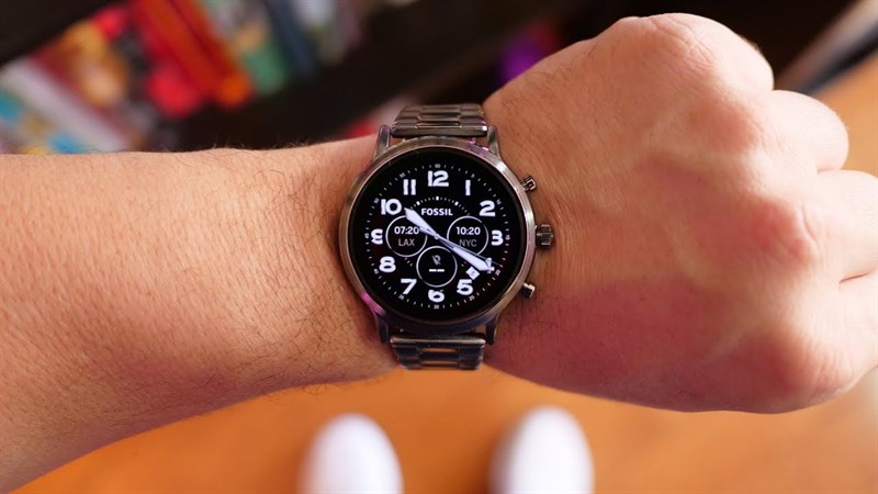Fossil Gen 5 được cải thiện độ trễ rõ ràng so với các đồng hồ Wear OS trước đây