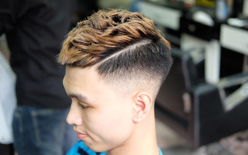 Tóc Mohican uốn