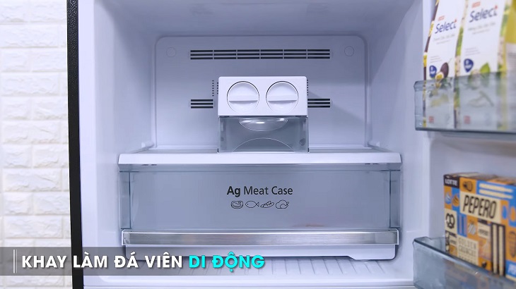 Khay đá thiết kế dạng xoắn, có thể di chuyển