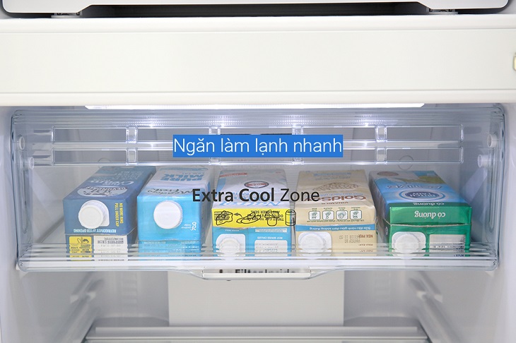 Ngăn Extra Cooling Zone làm lạnh thực phẩm nhanh chóng ở nhiệt độ 2 - 4 độ C