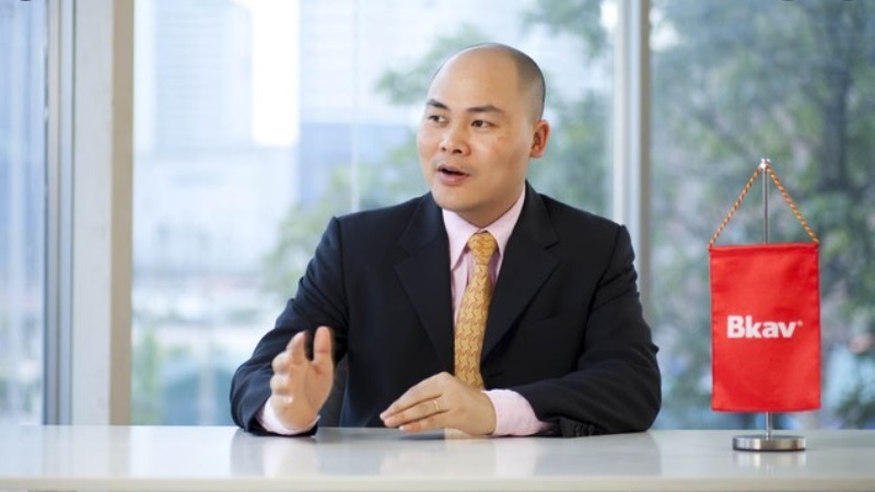 CEO Nguyễn Tử Quảng không đánh giá cao giải pháp màn hình mới của Samsung, tự tin vào hướng đi riêng của mình CEO Nguyễn Tử Quảng không đánh giá cao giải pháp màn hình mới của Samsung, tự tin vào hướng đi riêng của mình