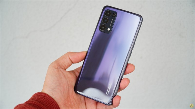Trên tay OPPO Reno5 Trên tay OPPO Reno5