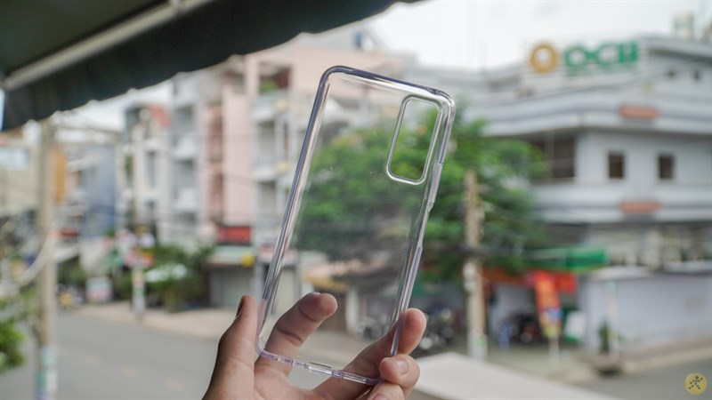 Ốp lưng được tặng kèm của Vivo Y51 Ốp lưng được tặng kèm của Vivo Y51