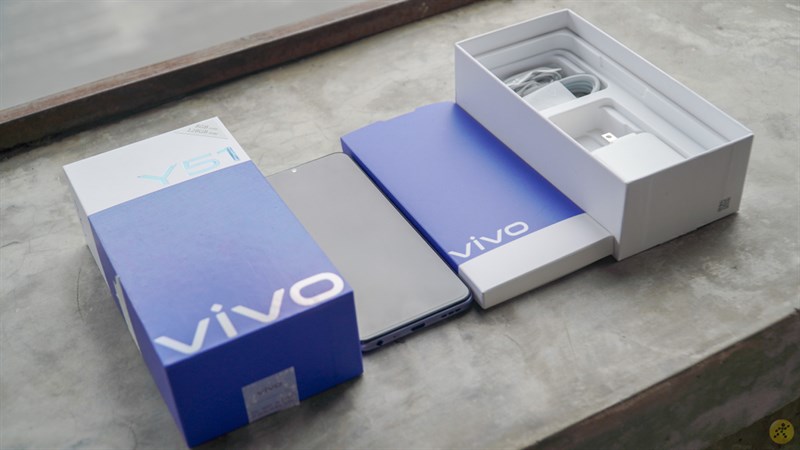 Vivo Y51 sau khi được mở hộp Vivo Y51 sau khi được mở hộp