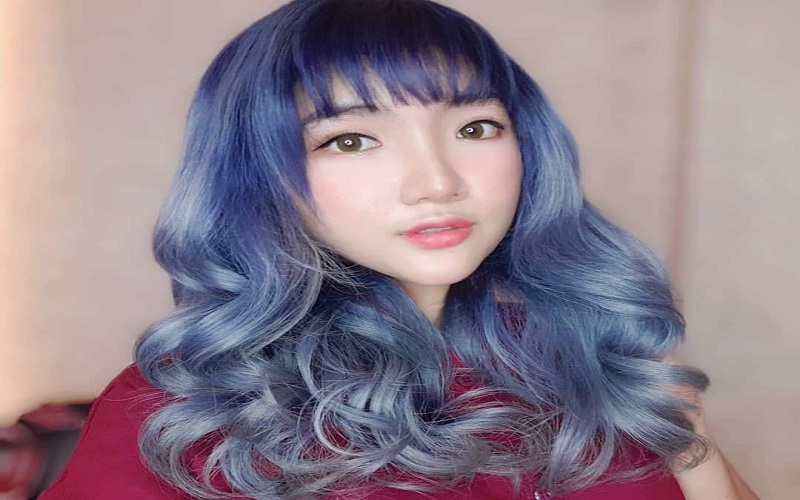 Khám phá phong cách tóc mới vô cùng ấn tượng với tóc nhuộm xám xanh. Hình ảnh của chúng tôi sẽ cho bạn thấy những màu sắc tuyệt đẹp trên mái tóc đầy cuốn hút.