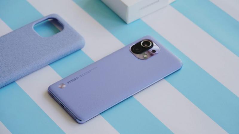 Xiaomi Mi 11 sắp được bán chính hãng tại nước ta, vẫn có củ sạc, mức giá ngang ngữa với bản nội địa, ngại gì mà không chờ em nó! Xiaomi Mi 11 sắp được bán chính hãng tại nước ta, vẫn có củ sạc, mức giá ngang ngữa với bản nội địa, ngại gì mà không chờ em nó!