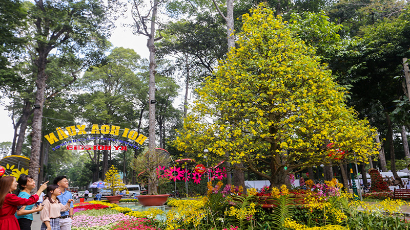 Hội chợ hoa xuân Tao Đàn