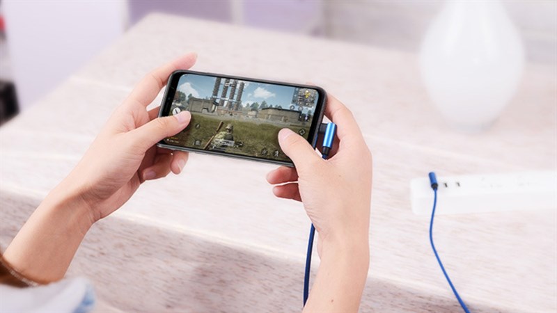 5 thói quen bạn nên loại bỏ ngay hôm nay để không gây hại cho điện thoại và laptop của mình