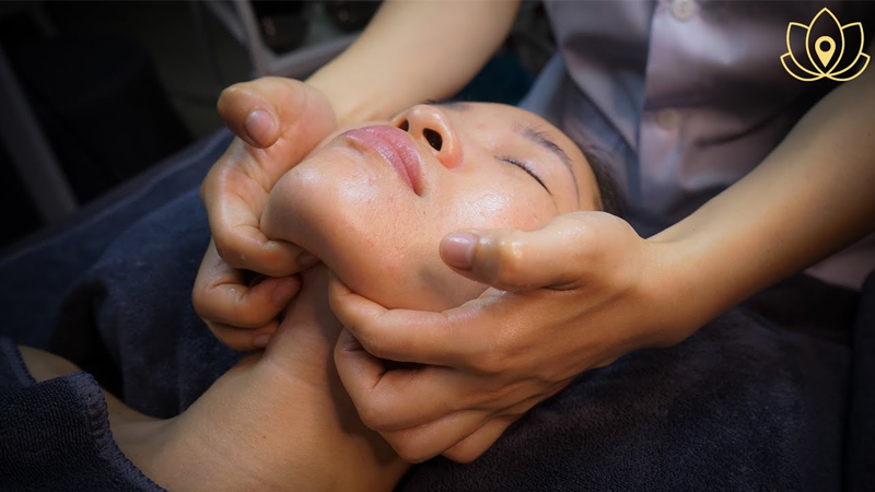 RELAX & YOUNGER SKIN with Facial Massage