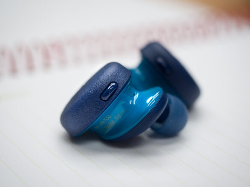 Điều khiển đơn giản với nút bấm vật lý Điều khiển đơn giản với nút bấm vật lý