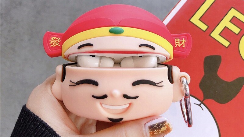 Apple ra mắt Airpods Pro bản giới hạn với logo chú bò cực đáng yêu