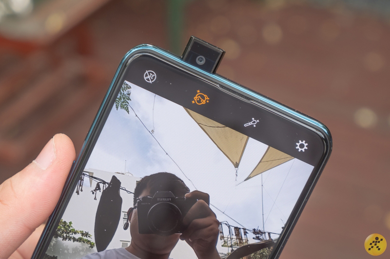 Vsmart Active 3 (6GB/64GB)