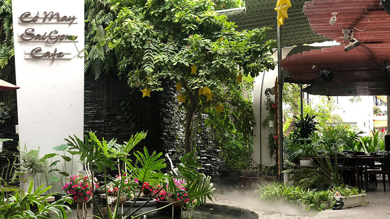 Cỏ May Sài Gòn Cafe