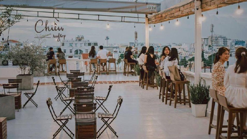 Chiều Rooftop Beer