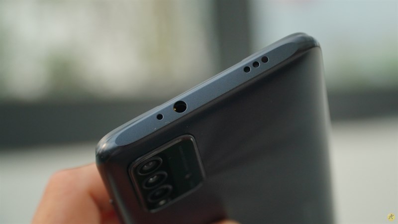 Cạnh trên của Xiaomi Redmi 9T Cạnh trên của Xiaomi Redmi 9T