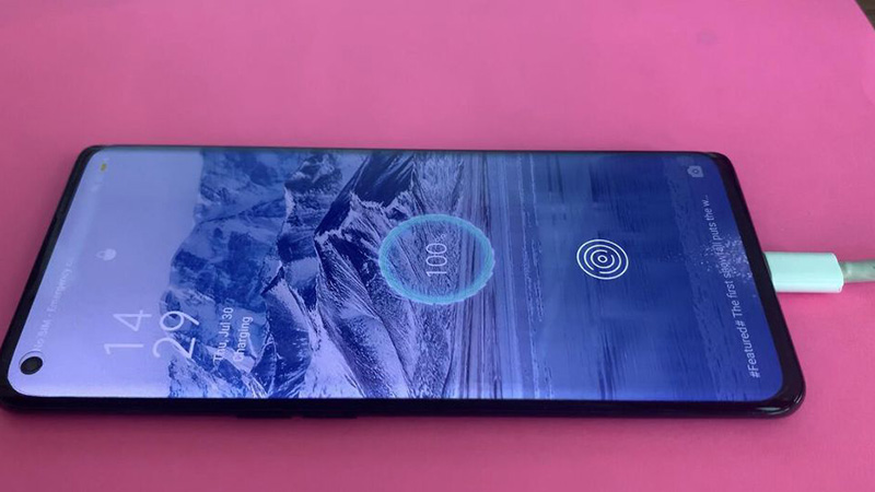 Công nghệ sạc nhanh SuperVOOC sạc đầy pin OPPO Reno4 chỉ trong 36 phút Công nghệ sạc nhanh SuperVOOC sạc đầy pin OPPO Reno4 chỉ trong 36 phút