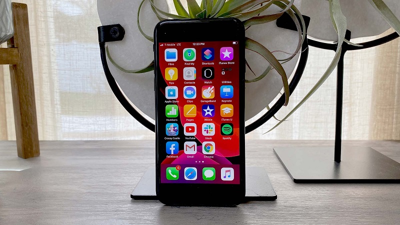 Tin vui cho các iFan: Apple sẽ ra mắt tai nghe không dây AirPods Pro 2 và iPhone SE thế hệ thứ ba vào tháng 4/2021