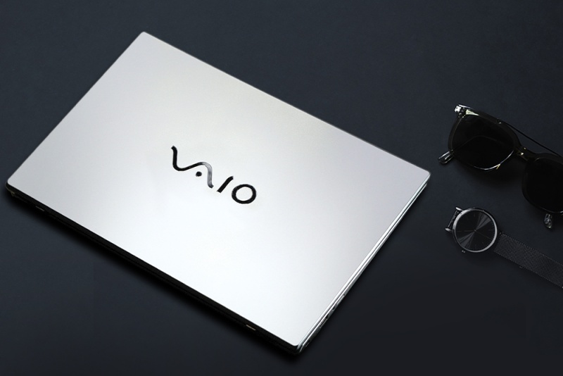 VAIO E15