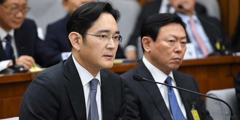 Cú sốc cho gã khổng lồ công nghệ Hàn Quốc: ‘Thái tử’ nhà Samsung Lee Jae-yong bị kết án 2.5 tù vì tội hối lộ