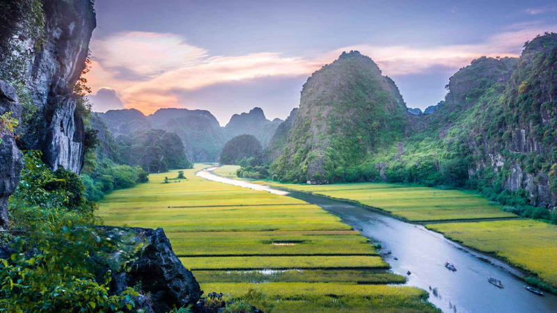  Với vẻ đẹp tuyệt vời, hữu tình của núi non sông nước