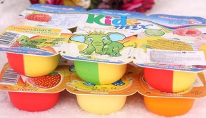 Bé sẽ thích mê với phô mai sữa chua Kids Mix hoa quả Premium