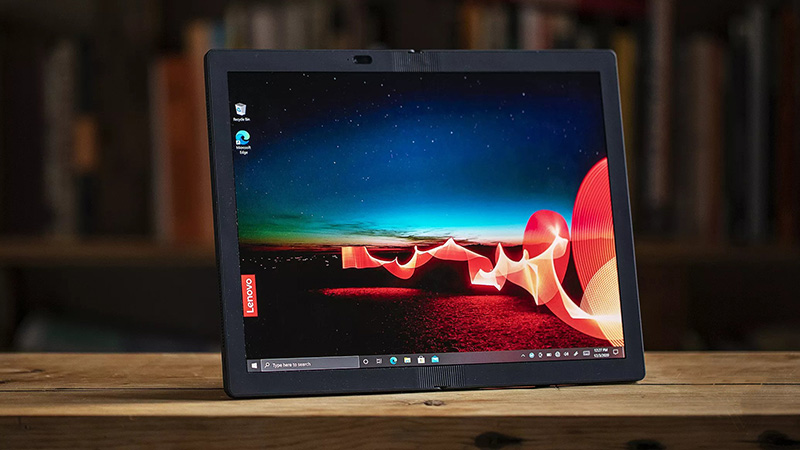 Đánh giá Lenovo ThinkPad X1 Fold: Laptop màn hình gập đầu tiên có gì?