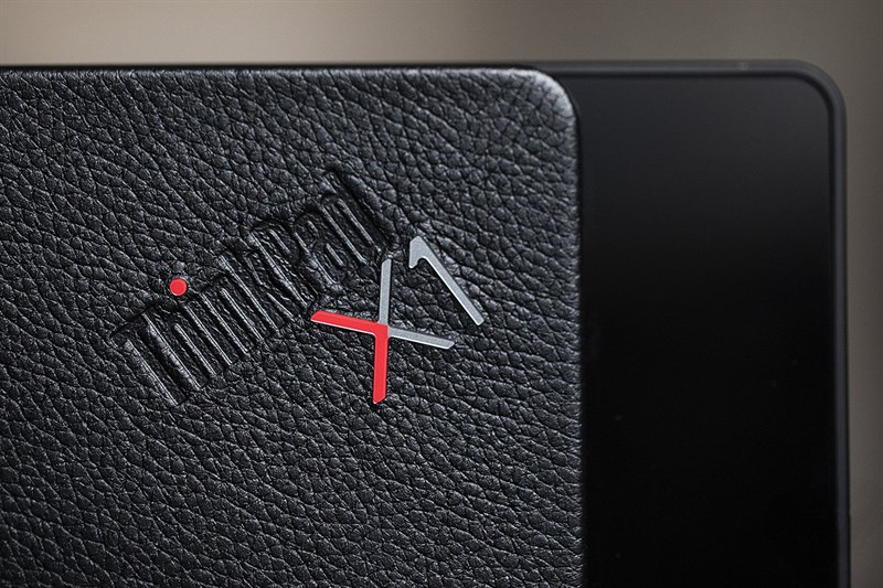 Mức giá của chiếc ThinkPad X1 Fold khiến máy trở nên cực kỳ khó tiếp cận