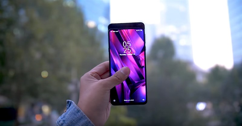 Xiaomi Mi MIX 3 ấn tượng với có chế màn hình trượt Xiaomi Mi MIX 3 ấn tượng với có chế màn hình trượt