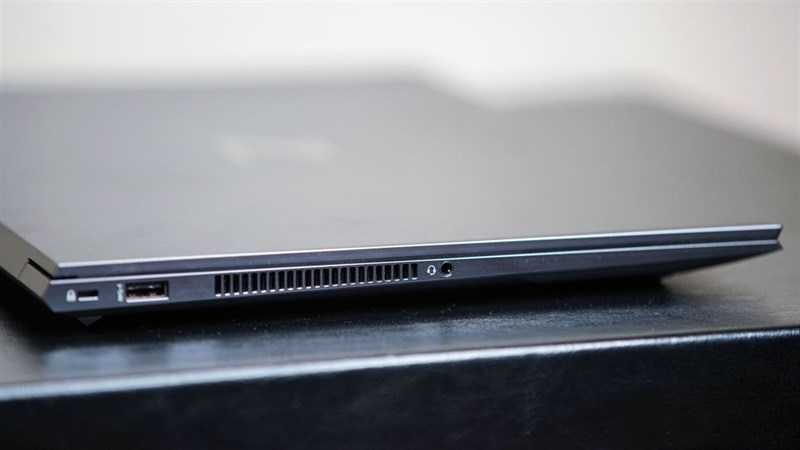 Đánh giá HP ZBook Studio G7: Mạnh mẽ cho cả việc sáng tạo lẫn game thủ
