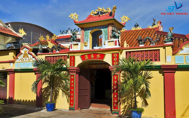 Đình Vạn Thủy Tú
