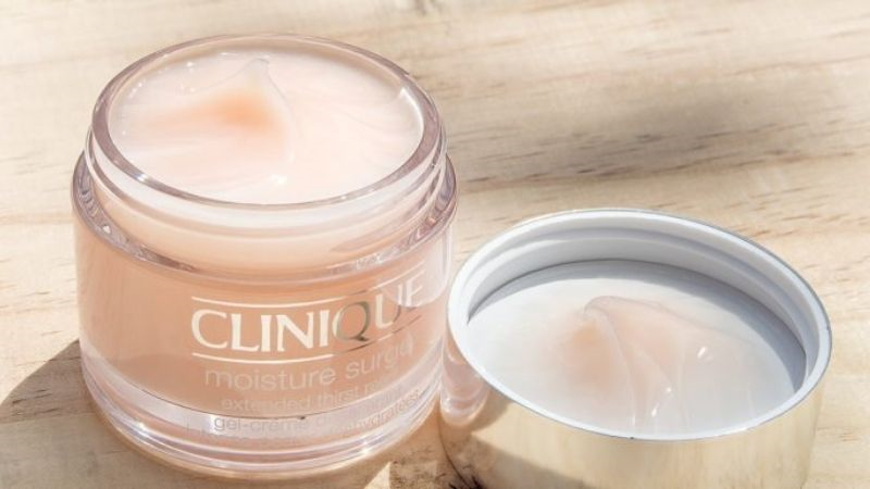 Kem dưỡng da Clinique Surge Thirst Relief Gel Cream