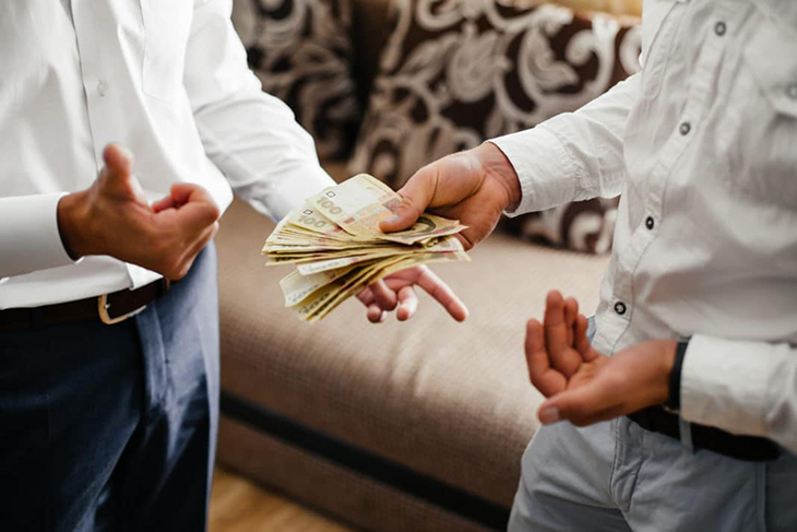 câu nói hay giữa đồng tiền và tình bạn