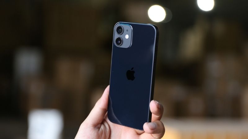 iPhone 12 iPhone 12